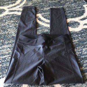 Under Armour Leggings. S.